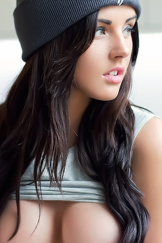 Lauren Suicide Girl